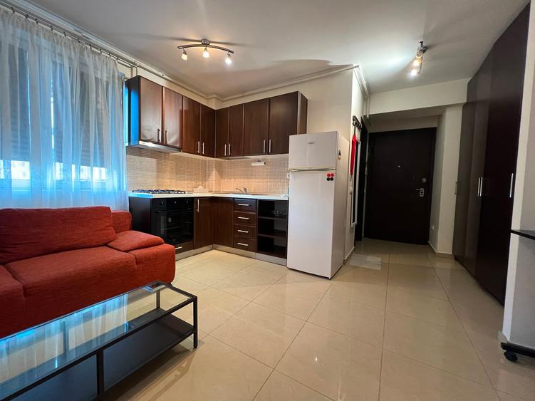 480Euro, Studio Nerva Traian, centrala proprie