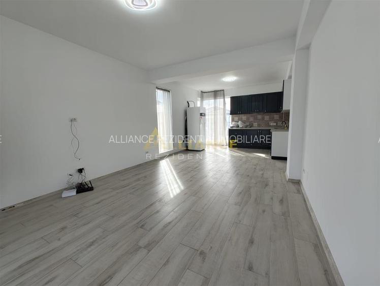 Casa individuala - 3 camere--PANOURI SOLARE - 10