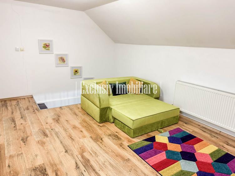 Casa cu Etaj si Curte Mare- 4 camere si 2 bai 130 mp - Parcare 2 Masini - Foisor - 34