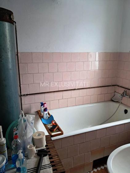 Casa cu teren la Polovragi  - 10