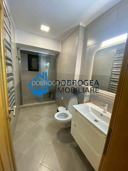 CENTRAL- 3 CAMERE DECOMANADAT, ETAJ 3 , SUPRAFATA 95 MP - 4