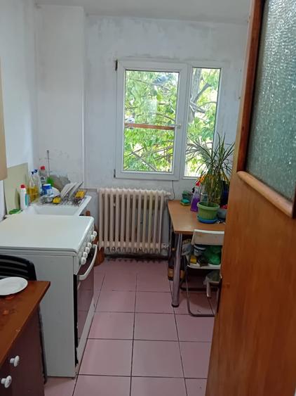 Apartament 3 camere Obregia - Piata Covasna