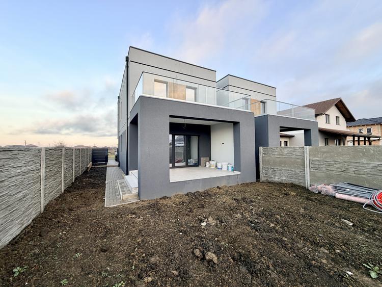 Duplex cu 3 camere si 2 bai - Mosnita - zona noul Lidl