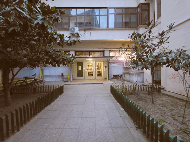 3 cam Calea Victoriei Cismigiu etajul 5/8 bloc consolidat - 33