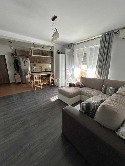 Apartament Superb pe 2 niveluri. Complet mobilat si utilat. - 2