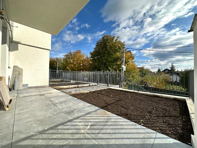 Apartament 3 camere D 2 bai  Curte 41mp  Capat Pacurari - 4