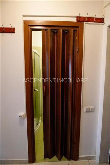 3D! Garsoniera cu baie si bucatarie, mobilata, loc parcare, Tractorul, Brasov - 5