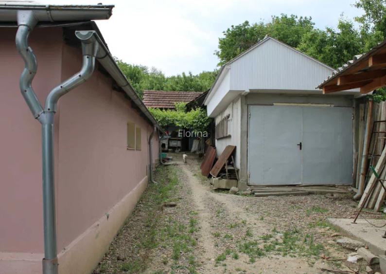 Casa batraneasca + teren în Parava, jud. Bacau - 3