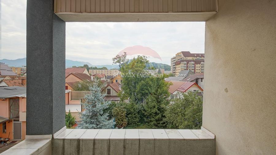 Hotel / Pensiune cu 14 camere/strada Tomis - 35