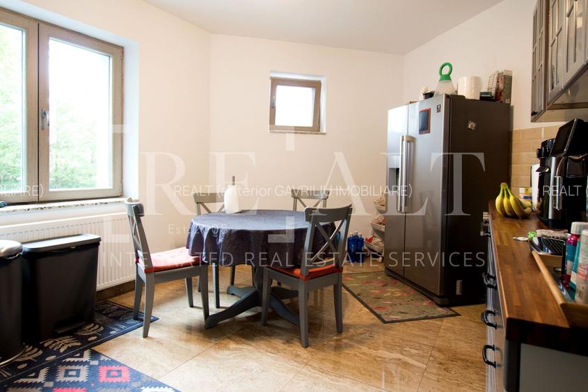 Vanzare casa, vila 7 camere | Premium, Individuala, Renovat 2023 | Snagov - 11