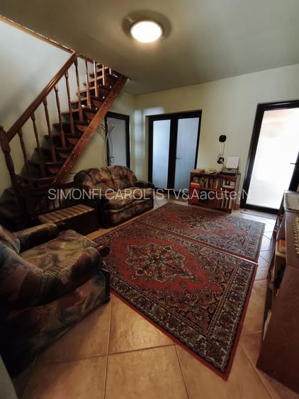 Casa de locuit Central 310 mp utili + 2 spatii comerciale de la strada - 12