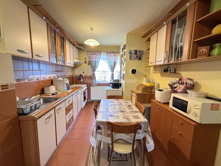 Apartament 3 camere, decomandat, etaj 3, bloc cu lift - Shoppimg City - 5