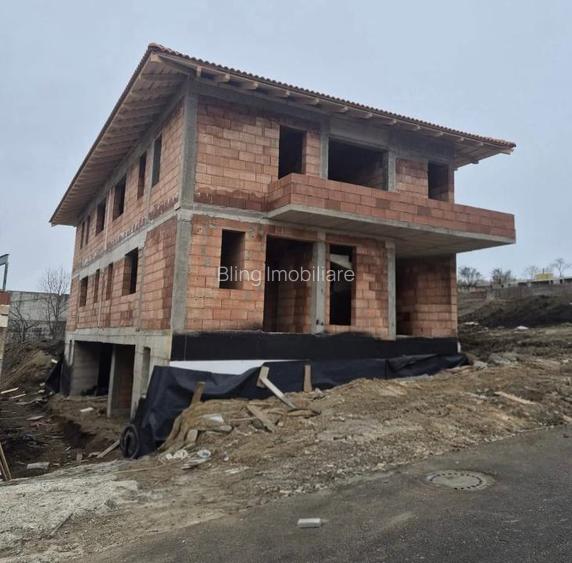 Duplex, 195mp, 5 camere, Dambu Rotund - 3