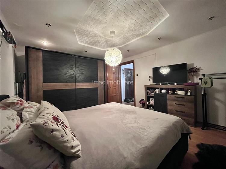 Renovat, Partial Mobilat Utilat! Vanzare apart 2 cam - Targoviste Micro 3. - 3