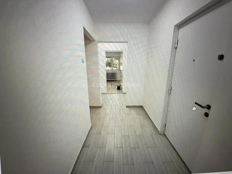 APARTAMENT DE VÂNZARE CU 3 CAMERE IN ZONA TURDA SEC.1 - 2