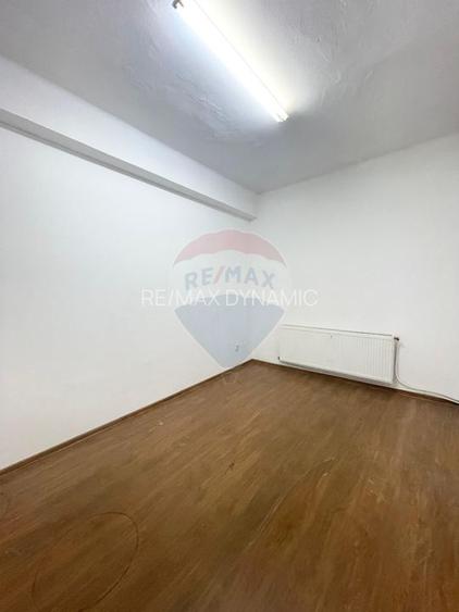 Spațiu de birouri de inchiriat in zona Uta - 9