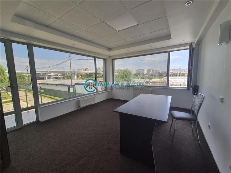 Royal Imobiliare - Vanzare Spatiu Birouri Zona Vest - 24