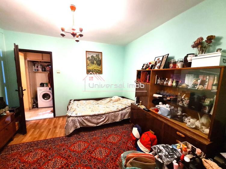 Apartament cu 2 camere decomandate, str. Parang - 5
