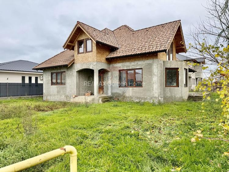 Casă / Vilă Caisului 90% gata - 5