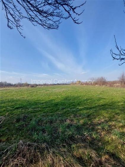 TEREN DE VANZARE PTR.BUSINESS 34100 Mp ONESTI - 2