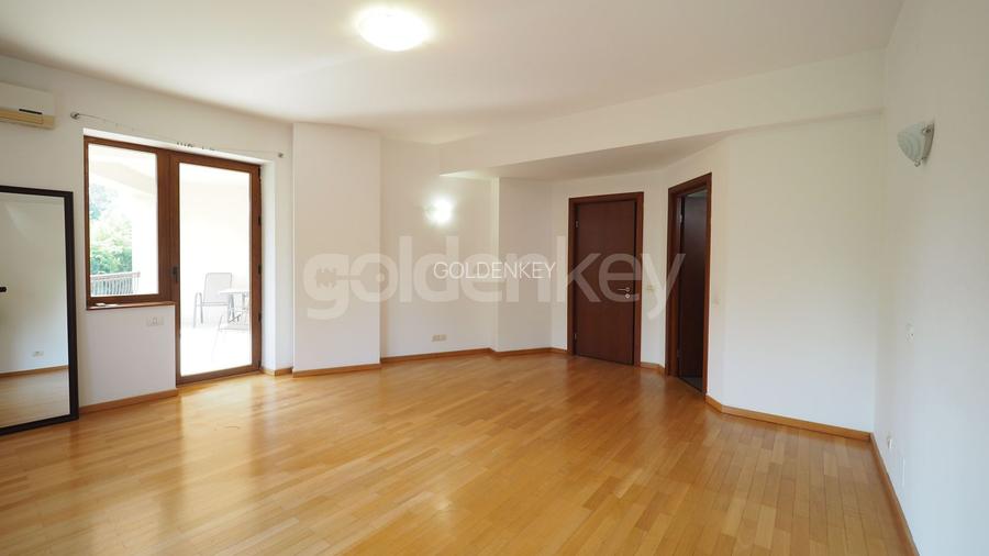 Vila cu 7 camere in complex rezidential - 8