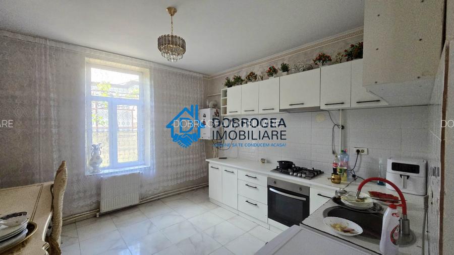 CASA ULTRACENTRALA -TEREN 397 MP , DESCHIDERE STRADALA 15 MP ,CENTRALA GAZ - 2