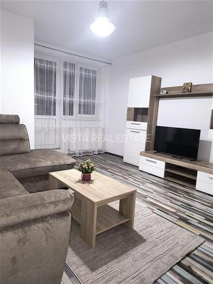 De inchiriat garsoniera utilata si mobilata, zona Grivitei, Brasov - 2