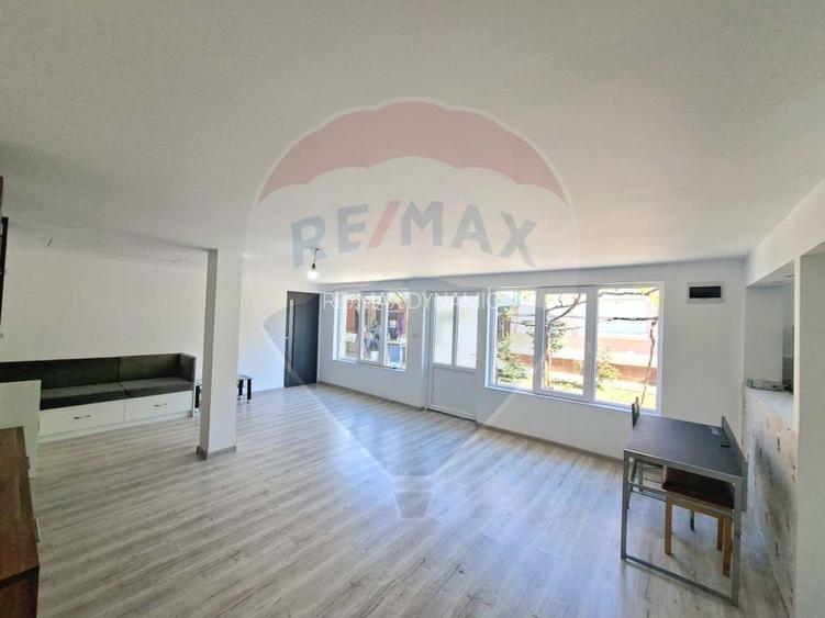 Casă / Vilă cu 6 camere de vânzare - 5