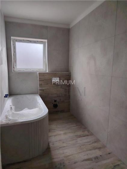 Duplex modern - spatios - personalizare interioara - canalizare - asfalt - 17