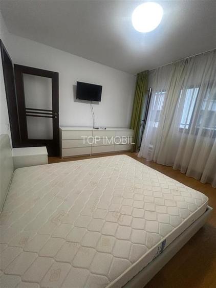 2 camere 68 mp, etaj 3 bloc Iasicom zona Podul de Fier - 14