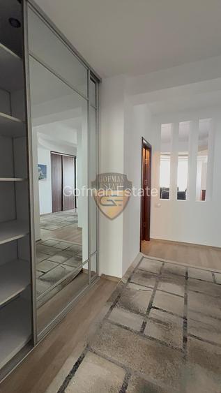 3 camere 180 mp + Parcare privata. Peninsula, Centrul Vechi, Piata Ovidiu - 15