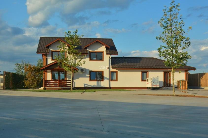 Locatie pentru Evenimente in Saftica - Gradina Lahovari - 16