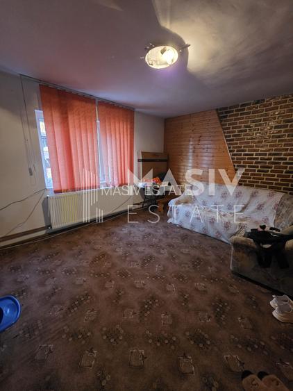 Vilă cu 3 apartamente - Oportunitate de investiție sau rezidențial, Azuga - 7