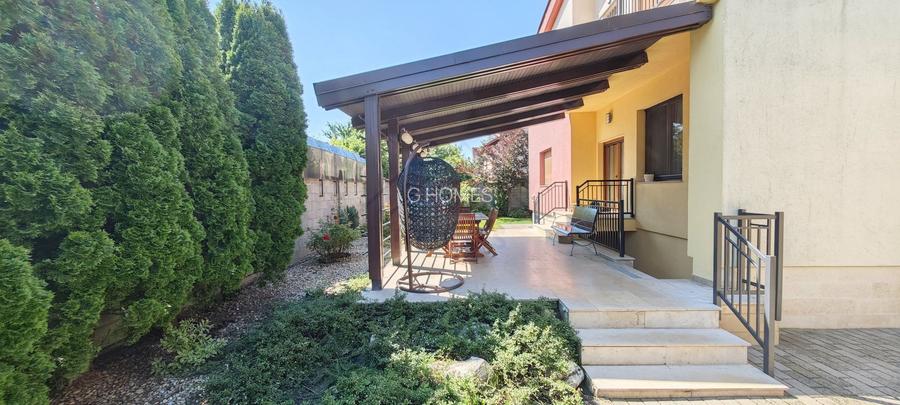 Casa mare. Posibil si clinica, camin batrani, invatamant, sediu firma. - 44