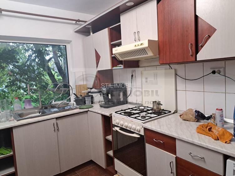 Casa/Vila de inchiriat Sararie - 700 euro - 4