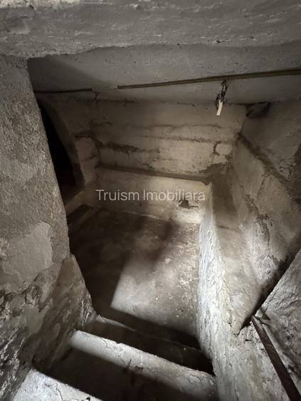 Casă individuală cu 4 camere în B-dul București - 13