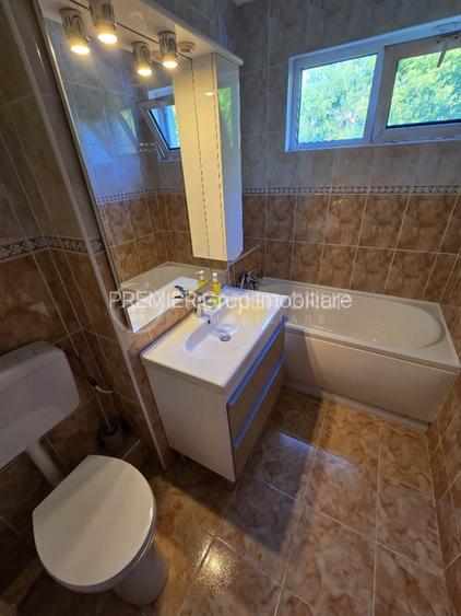 ETAJ 2! Apartament 2 camere 56mp, Podu Ros - langa statia de tramvai, AC - 7