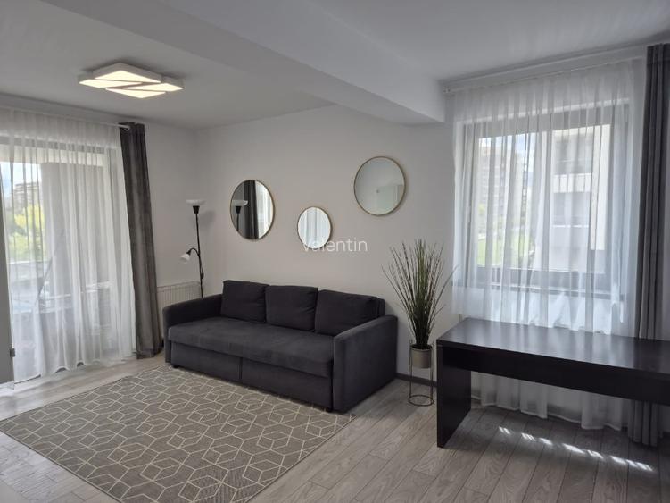 Inchiriez apartament 2 camere(ZONA CORESI) confortabil mobilat si utilat - 2
