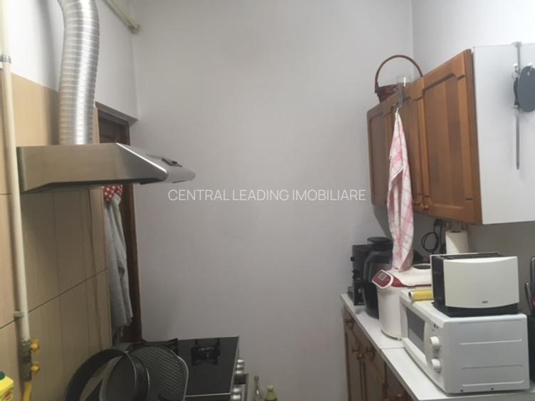 CASA 3CAM. 75MP CORP SEPARAT IN CURTE( IN FATA ESTE UN BLOC) IDEAL FIRMA/CABINET - 11