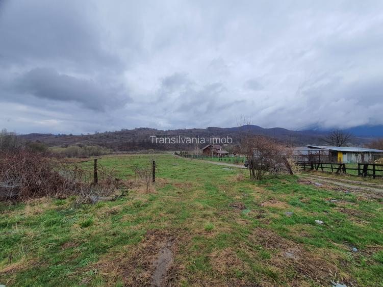 Teren Rasnov spre Predeal pretabil investitie 13 euro/mp - 3