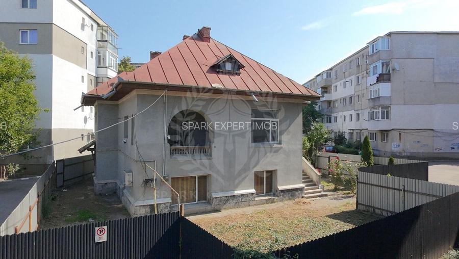 Inchiriere casa/ spațiu comercial, D+P+M in Urlati, zona centrala - 12