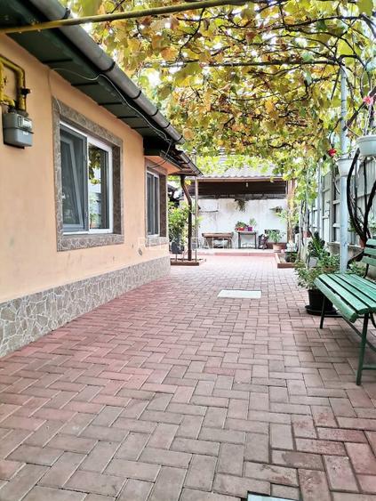 Vanzare casa Rahova / zona Cora Alexandriei, teren 195 mp - 2