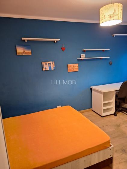 Vand apartament 2 camere central - 8