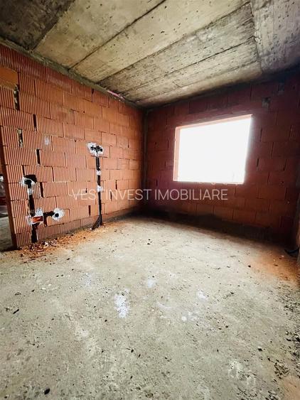 Casǎ de vânzare plan Parter Semifinisatǎ Cihei - 8