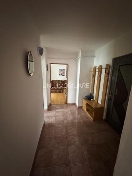 3 camere decomandat 2 bai 78mp bloc 1990 zona Lunca Cetatuii - 7