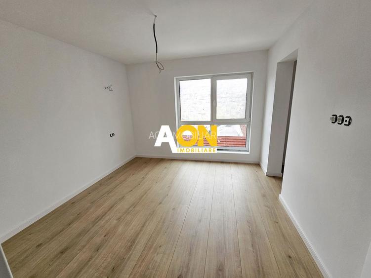 1/2 Duplex finisat 90%, 4 camere, 317 mp teren, zona Centru - 11