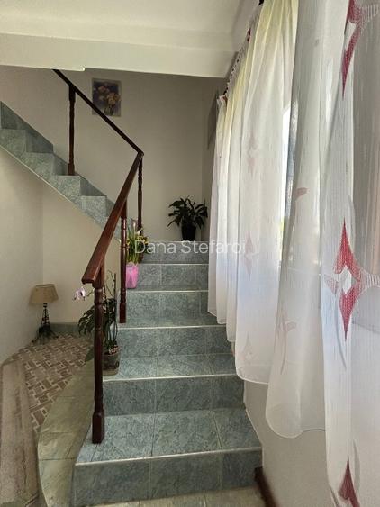 Casă de vânzare 🏠 🏠🏠🏠🏠 - 6