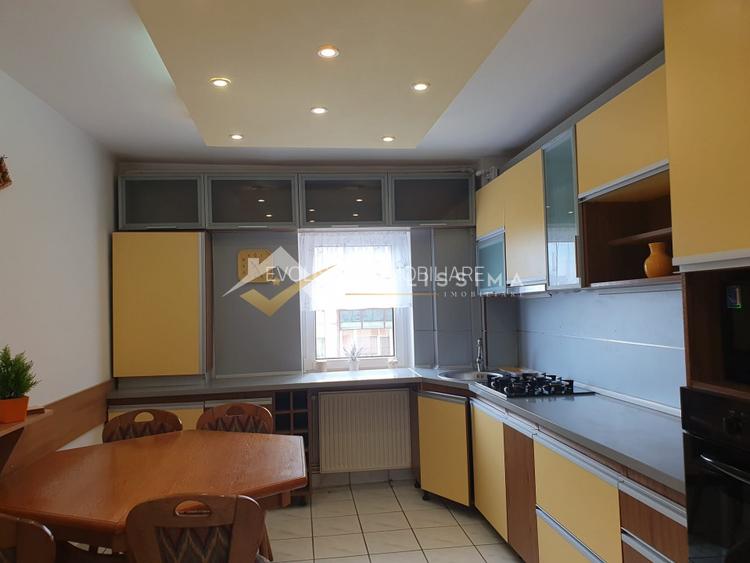 Apartament 3 camere,  zona Centru Civic - 15