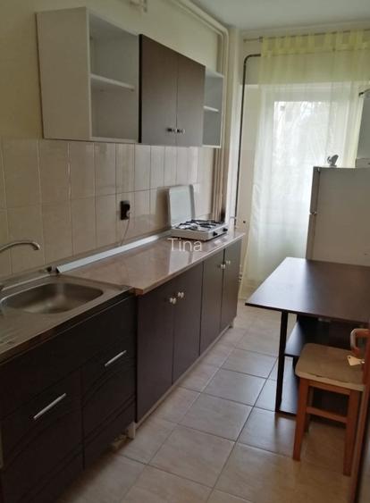 Ofer spre inchiriere apartament cu 1 camera  - 2