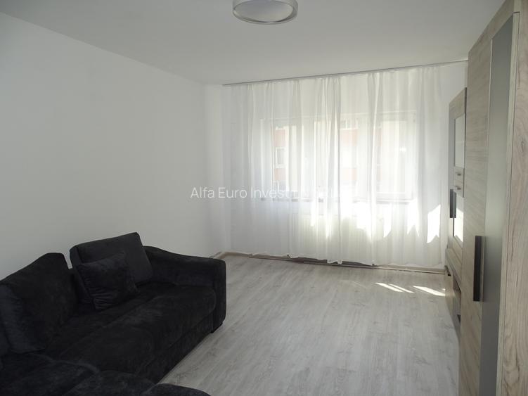 De vanzare ap 2 camere DECOMANDAT in Tractoru aproape de Coresi - 2